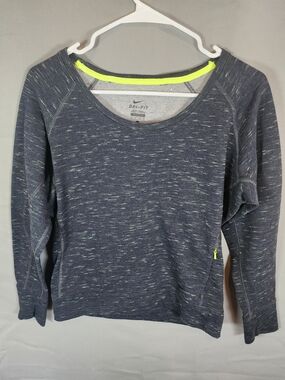Nike Dri-FIT Women’s Heathered Gray Long-Sleeve Top